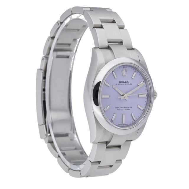 Rolex Oyster Perpetual 124200 Image 2